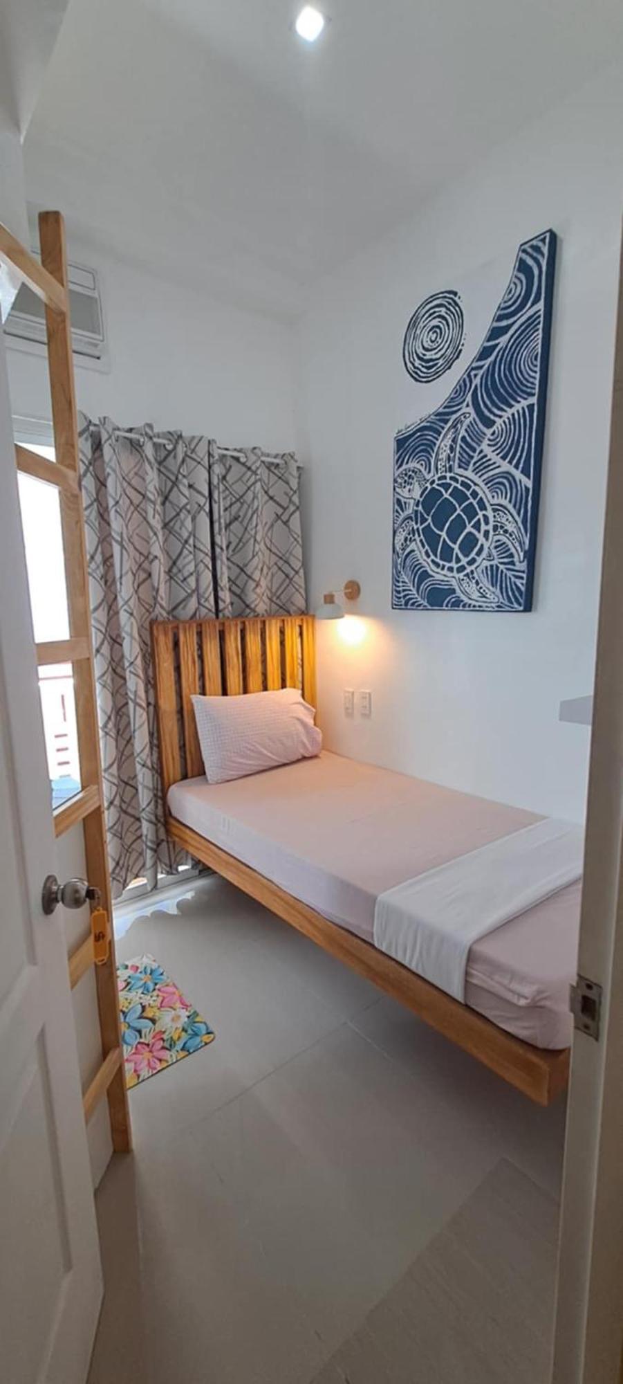 Gomez Guest House تاغبيلاران سيتي المظهر الخارجي الصورة